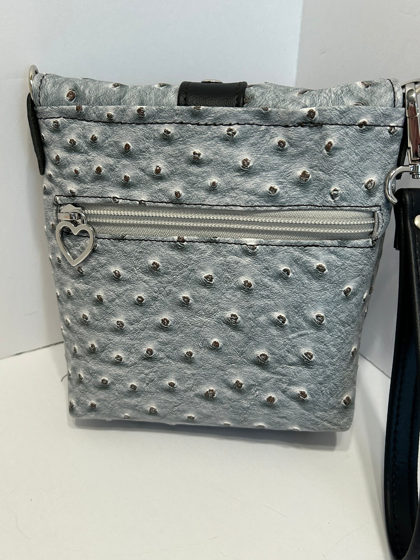 Grey Ostrich Maddie