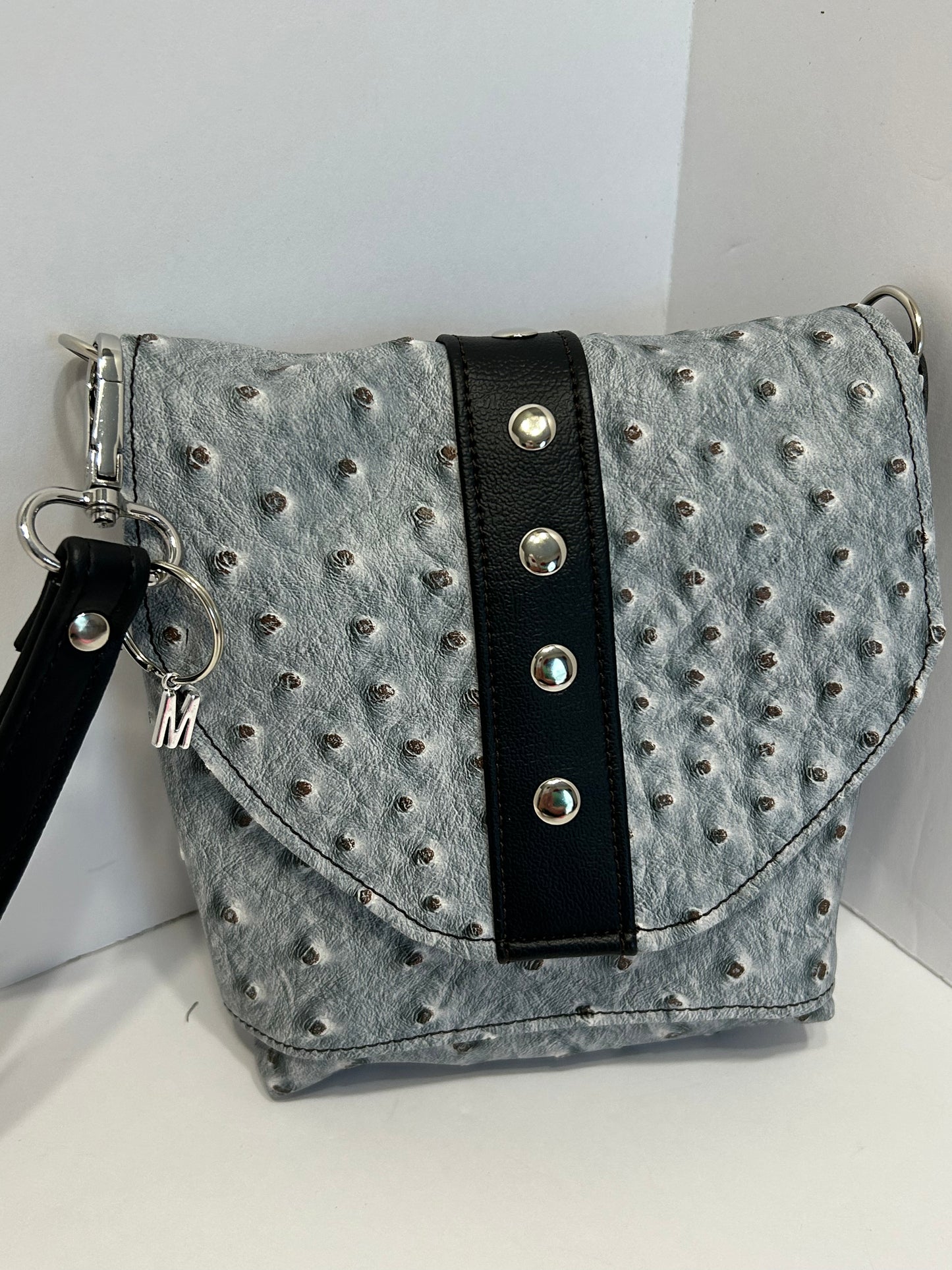 Grey Ostrich Maddie